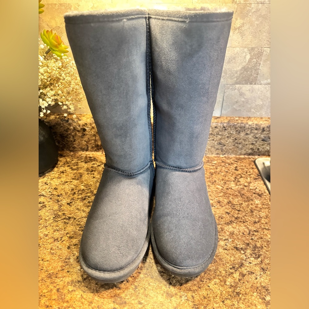 BearPaw Gray Suede Ankle Boots
